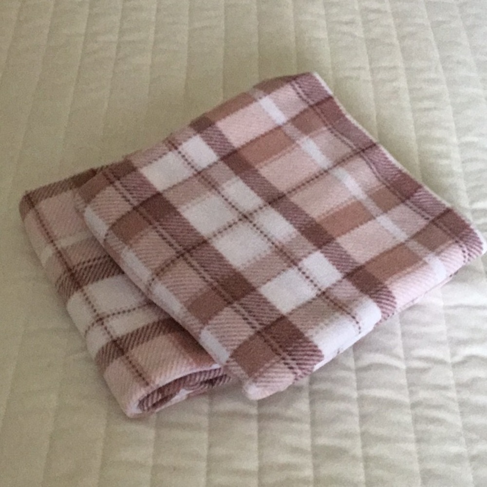 Berkshire mauve plaid  polar fleece king sheet set